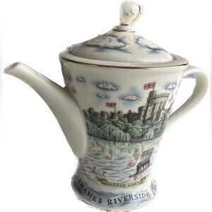 London Pottery Reflections David Birch Teapot Tower of London Thames St Paul's